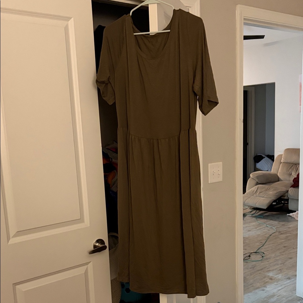 Elegant Olive Green Midi Dress